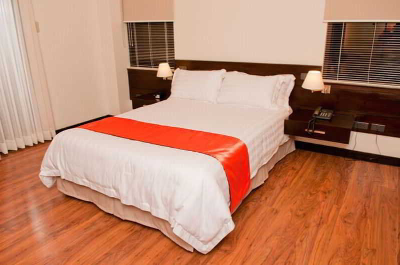 Giraffe Boutique Hotel Багио Экстерьер фото